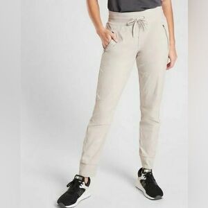 ladies ATHLETA Jogger Pants - Size 14